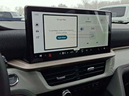 New 2026 Ford Explorer Active w/ Active Comfort Package image 12