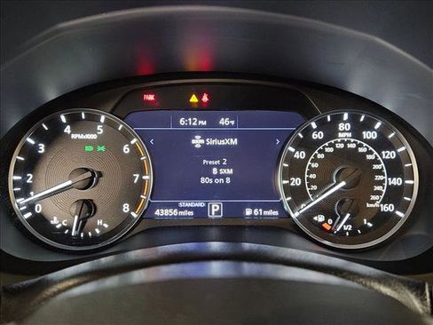 Used 2022 INFINITI QX50 Luxe w/ Appearance Package image 11