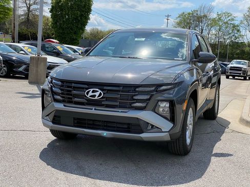New 2026 Hyundai Tucson SE AWD/4WD image 3