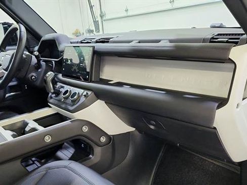 Used 2025 Land Rover Defender 110 S AWD/4WD image 24