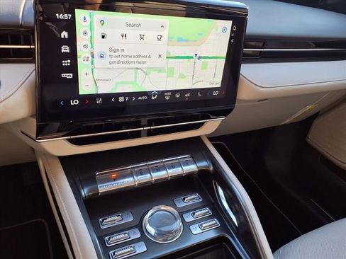 New 2026 Lincoln Nautilus Premier image 15