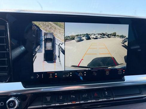 Certified 2024 GMC Sierra 3500 SLT w/ SLT Premium Package AWD/4WD image 23