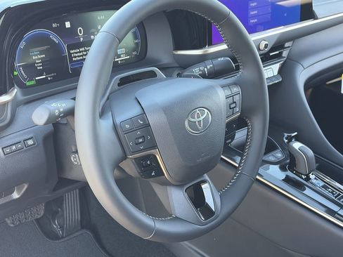 New 2026 Toyota Crown Platinum AWD/4WD image 11