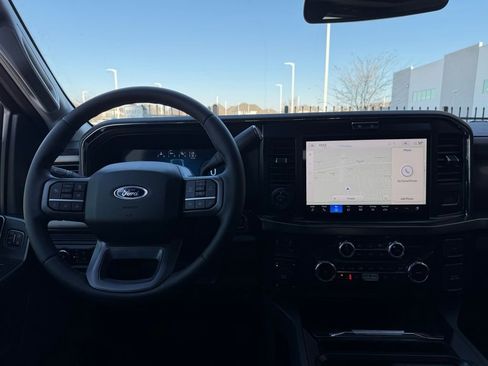 New 2026 Ford F250 Lariat w/ Black Appearance Package image 34