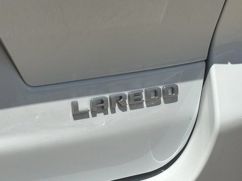 New 2026 Jeep Grand Cherokee L Laredo RWD image 6