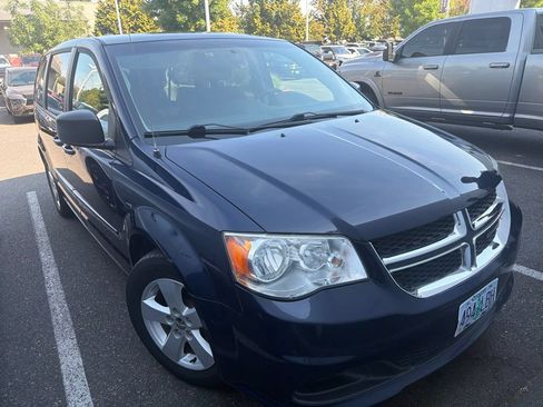 Used 2015 Dodge Grand Caravan SE w/ Quick Order Package 29E SE FWD image 1