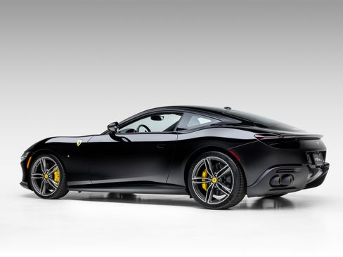 Certified 2023 Ferrari Roma image 8