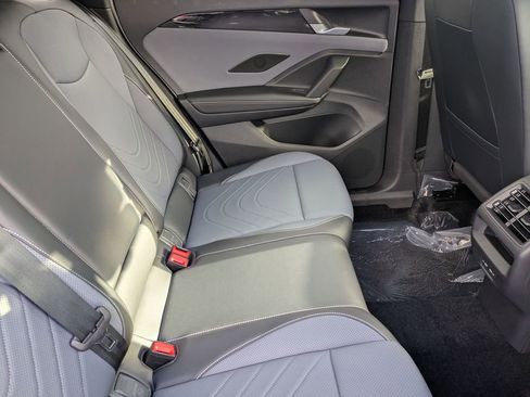 New 2026 Volkswagen Tiguan SE R-Line AWD/4WD image 34