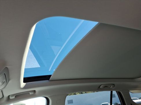 Used 2022 GMC Terrain Denali w/ Denali Premium Package image 8