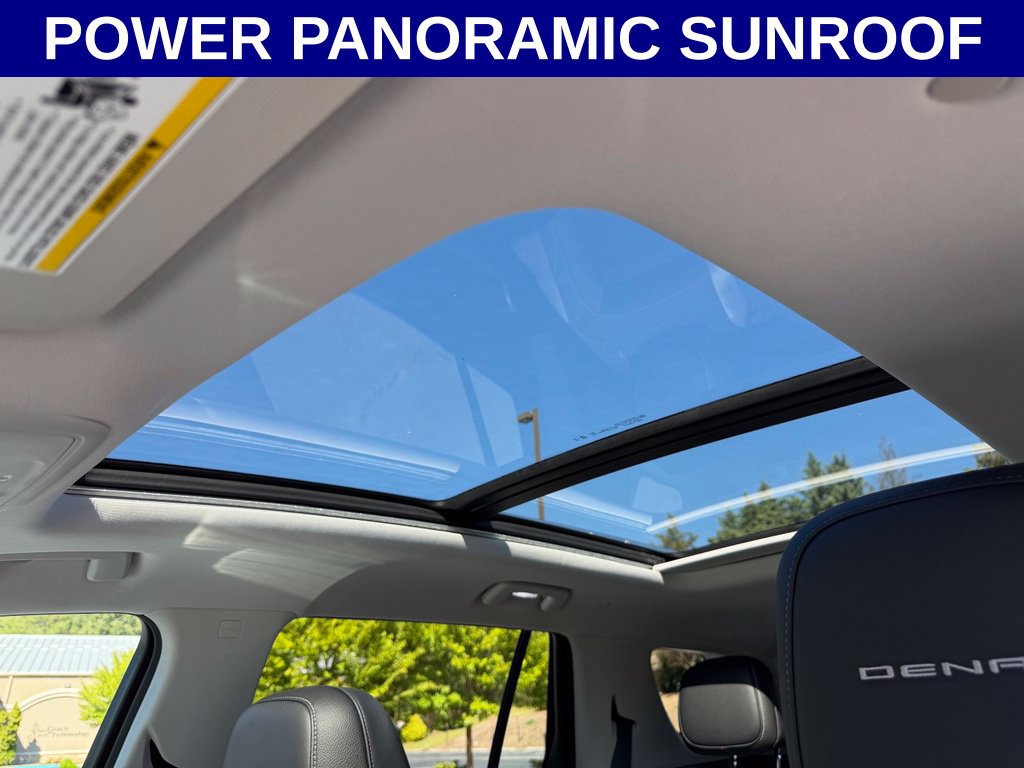 New 2027 GMC Terrain Denali w/ LPO, Floor Liner Package AWD/4WD image 2