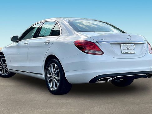 Used 2015 Mercedes-Benz C 300 4MATIC Sedan image 4