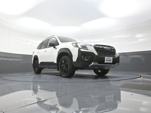 Certified 2025 Subaru Forester Wilderness image 9