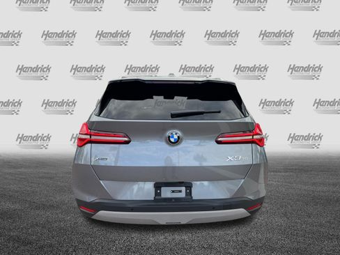 Certified 2025 BMW X3 xDrive30i AWD/4WD image 9