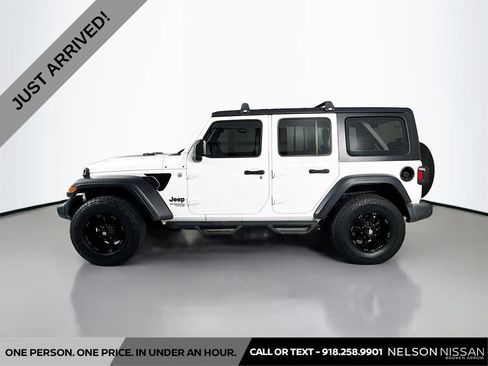 Used 2019 Jeep Wrangler Unlimited Sport AWD/4WD image 8