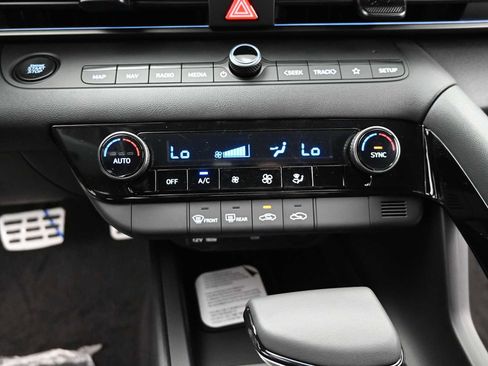 New 2026 Hyundai Elantra Sport image 19