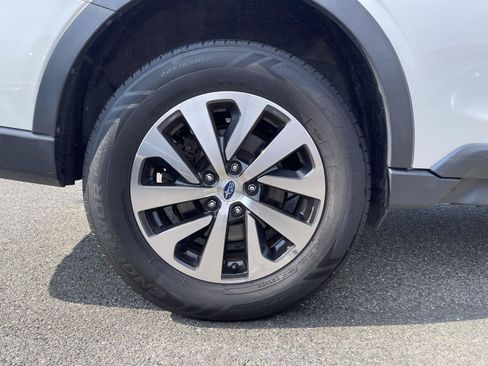 Used 2021 Subaru Outback Premium AWD/4WD image 21