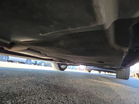Used 2018 Audi A4 2.0T Premium AWD/4WD image 3