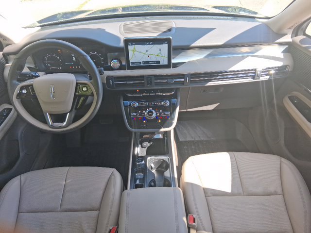 Used 2022 Lincoln Corsair AWD w/ Premium Package image 14
