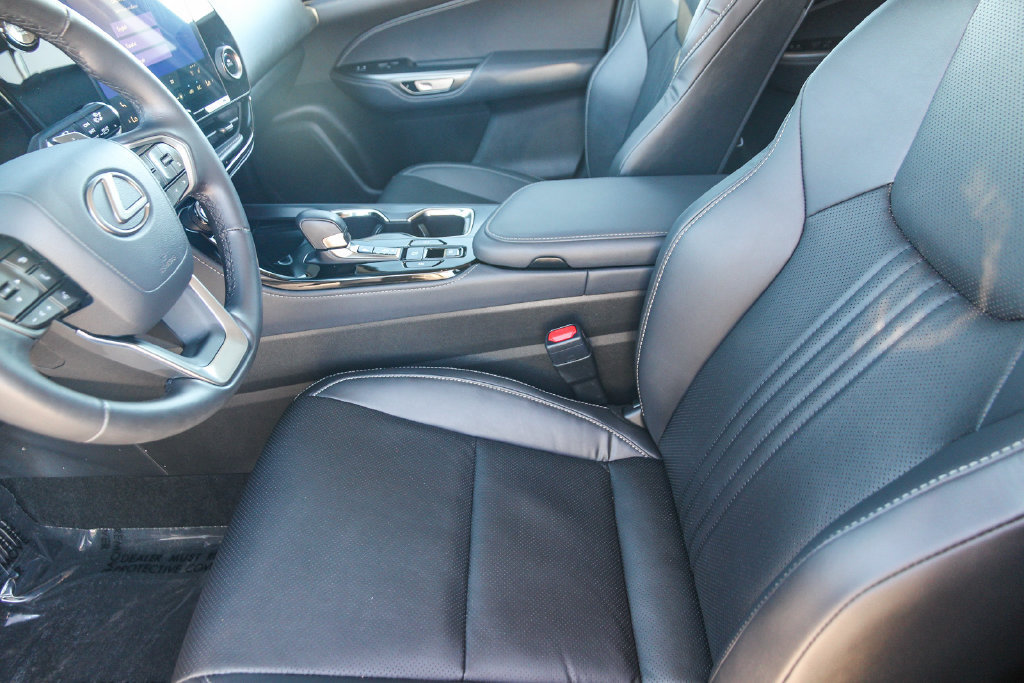 Certified 2025 Lexus NX 250 FWD w/ Premium Package image 19