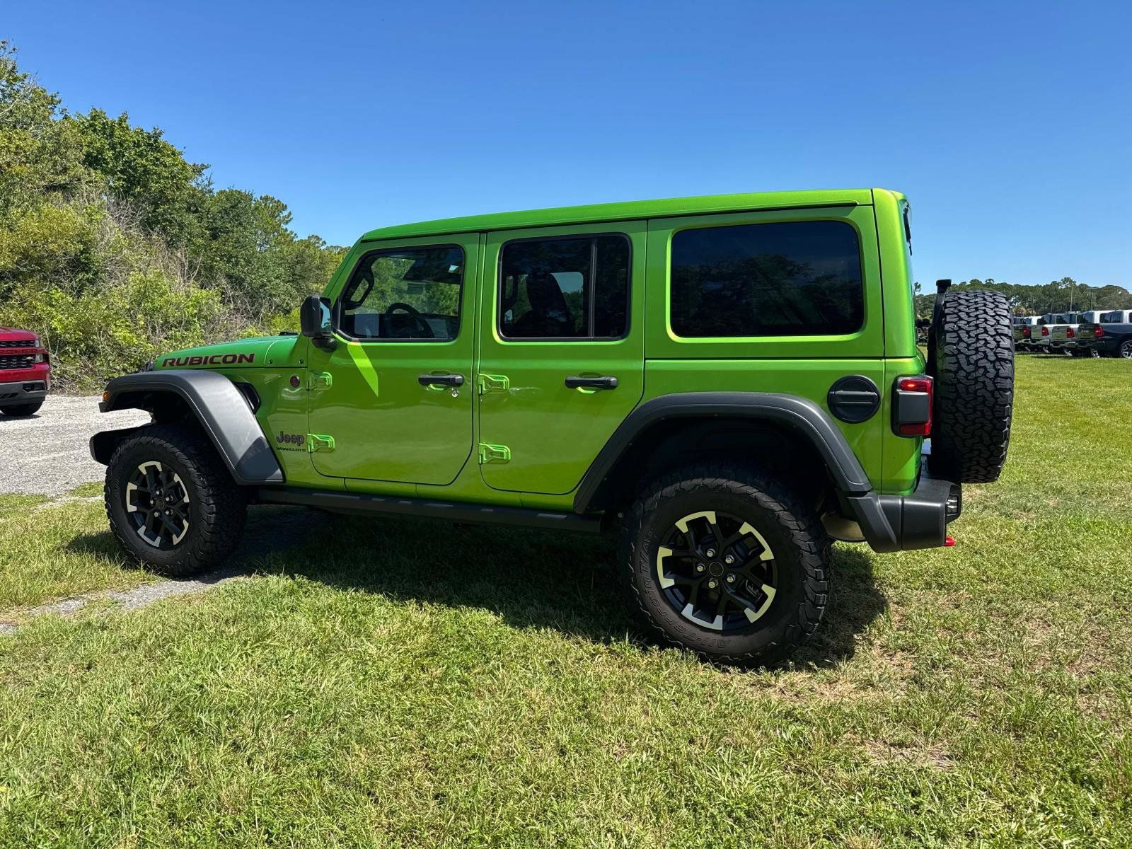 New 2025 Jeep Wrangler Unlimited Rubicon w/ Safety Group AWD/4WD image 5