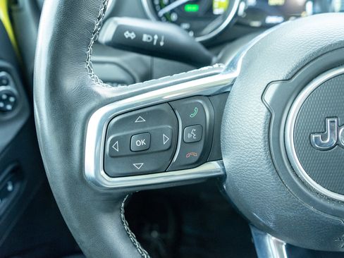 Used 2022 Jeep Wrangler Unlimited Sahara w/ Cold Weather Group image 23