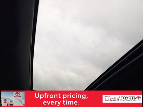 Used 2022 Chevrolet Silverado 1500 High Country w/ Technology Package AWD/4WD image 28