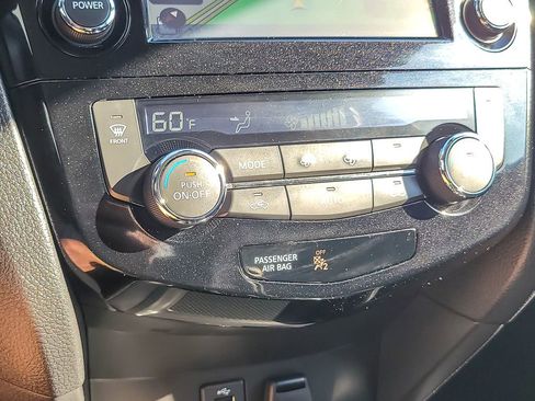 Used 2017 Nissan Rogue Sport SL w/ SL Premium Package image 15