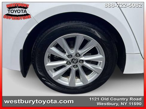 Used 2023 Toyota Corolla LE w/ LE Convenience Package FWD image 11