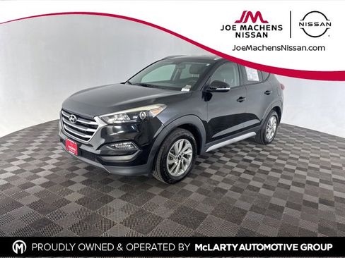 Used 2017 Hyundai Tucson SE Plus image 3