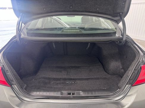 Used 2017 Nissan Altima 2.5 SL FWD image 13