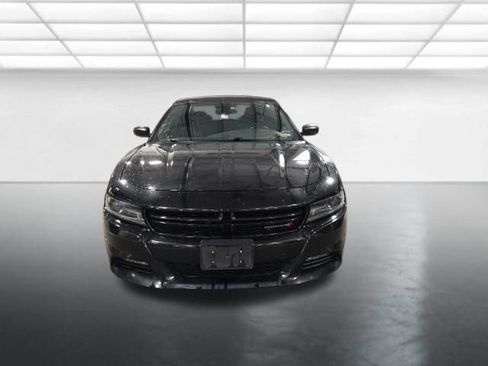 Used 2016 Dodge Charger SXT AWD/4WD image 9