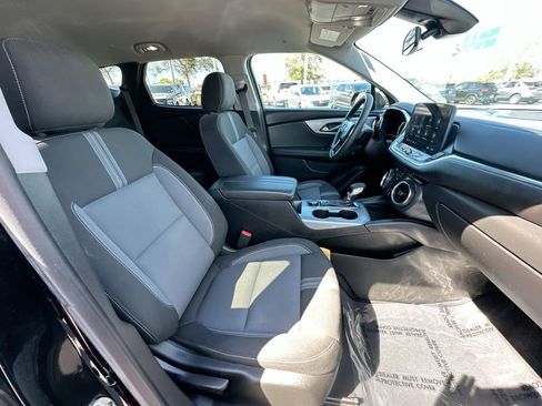 Used 2023 Chevrolet Blazer LT image 26