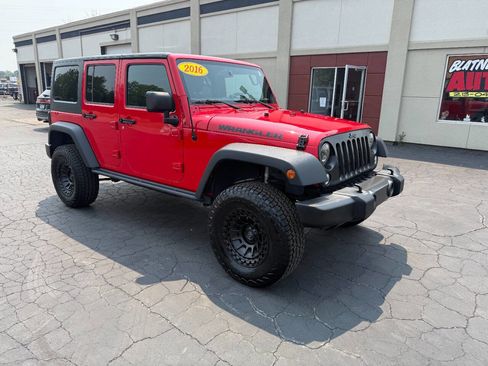 Used 2016 Jeep Wrangler Unlimited Sport image 1