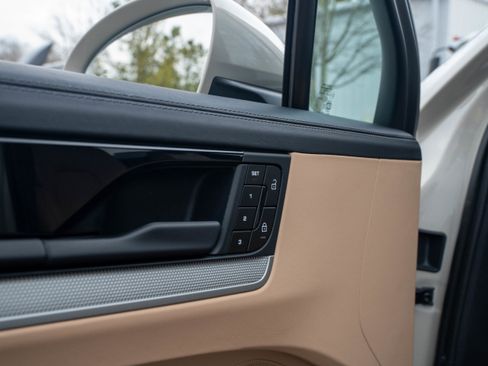 Certified 2024 Porsche Cayenne S image 26