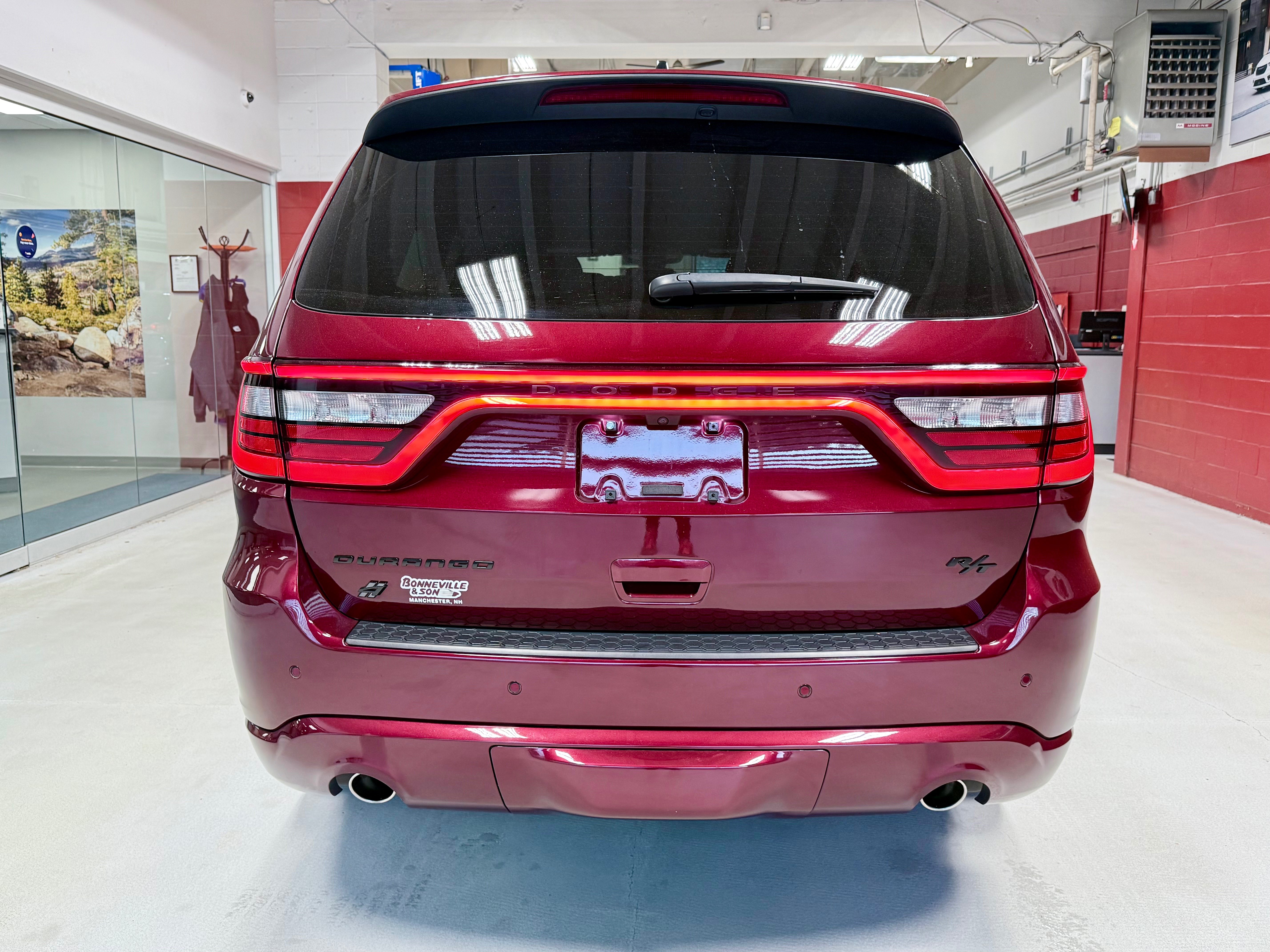 Certified 2024 Dodge Durango R/T w/ Blacktop Package AWD/4WD image 6