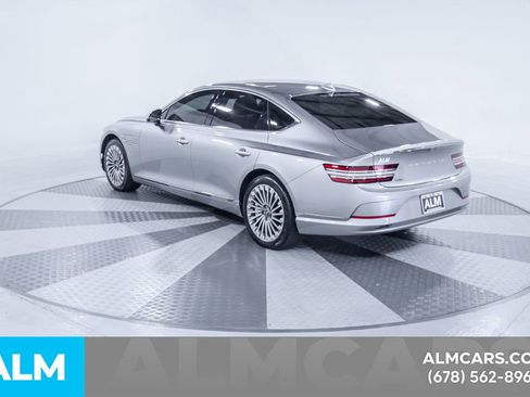 Used 2024 Genesis G80 image 8