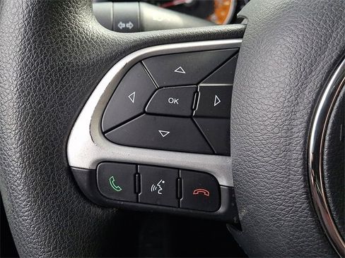 Used 2018 Jeep Renegade Sport w/ Power & Air Group image 22