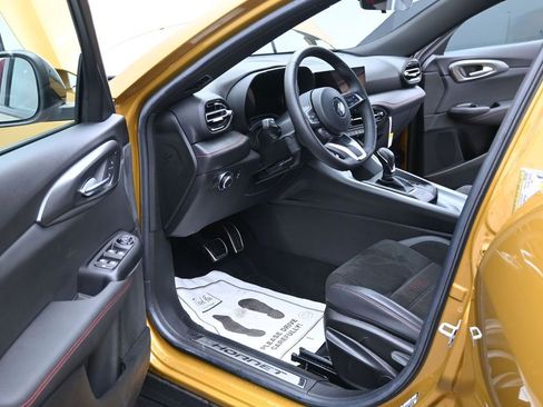 Used 2023 Dodge Hornet GT w/ Track Pack image 13