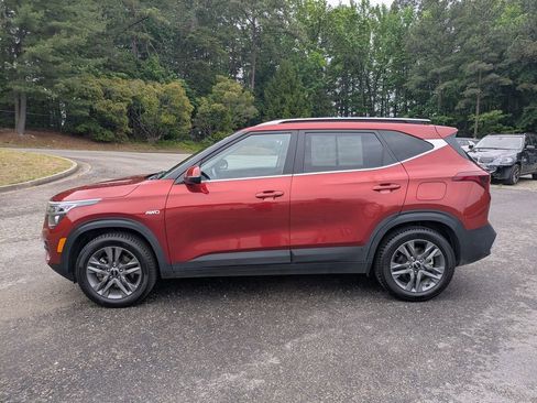 Used 2023 Kia Seltos S AWD/4WD image 7