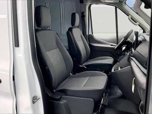 New 2026 Ford Transit 250 148 Medium Roof RWD image 11