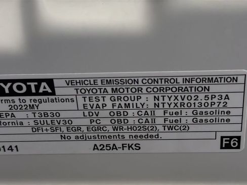 Used 2022 Toyota Camry SE FWD image 30