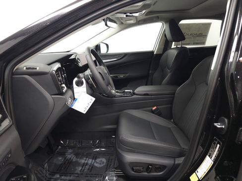 New 2026 Lexus NX 350 AWD w/ Cold Area Package image 4