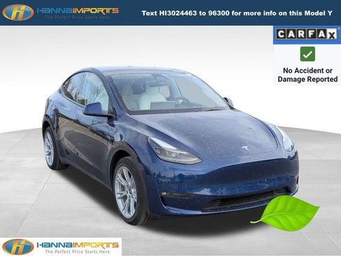 Used 2023 Tesla Model Y Long Range AWD/4WD image 1