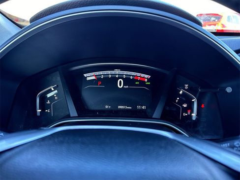 Used 2018 Honda CR-V Touring image 15