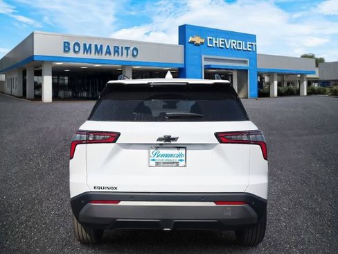 New 2026 Chevrolet Equinox LT w/ Midnight Edition image 4