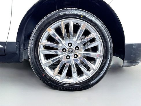 Used 2013 Lincoln MKX AWD image 41