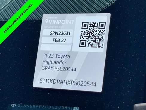 Used 2023 Toyota Highlander LE image 30