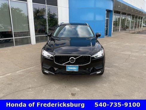 Used 2018 Volvo XC60 T6 Momentum w/ Advanced Package AWD/4WD image 9