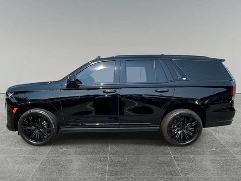 Certified 2024 Cadillac Escalade Sport Platinum w/ LPO, ONYX Package AWD/4WD image 2