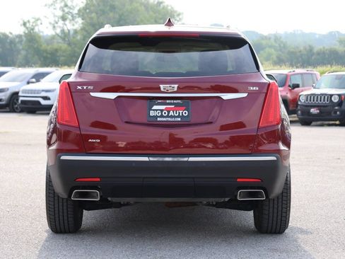 Used 2017 Cadillac XT5 Luxury w/ Driver Awareness Package AWD/4WD image 10
